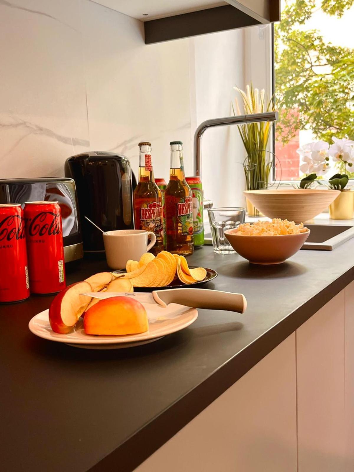 Special 1 Bed Room Condo Warszawa Center Екстер'єр фото
